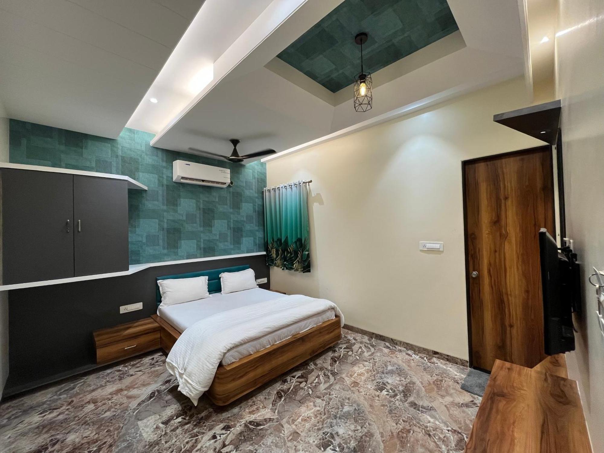 Hotel Aryadeep Phardapur Екстер'єр фото
